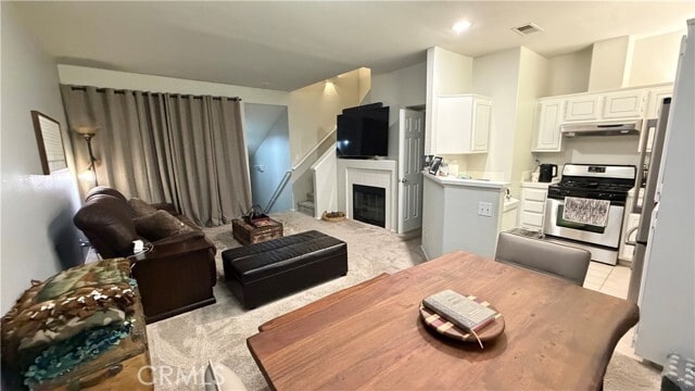 Photo - 1047 Gibraltar Ave