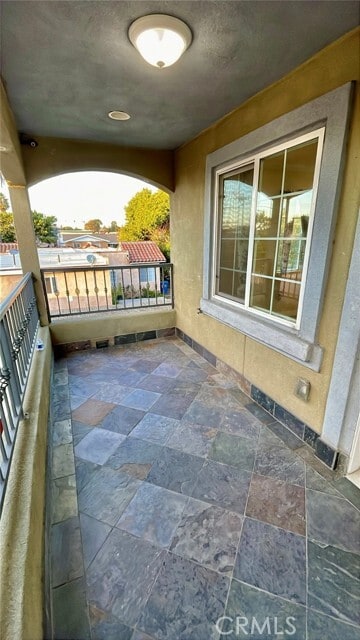 Photo - 10818 Yukon Ave S