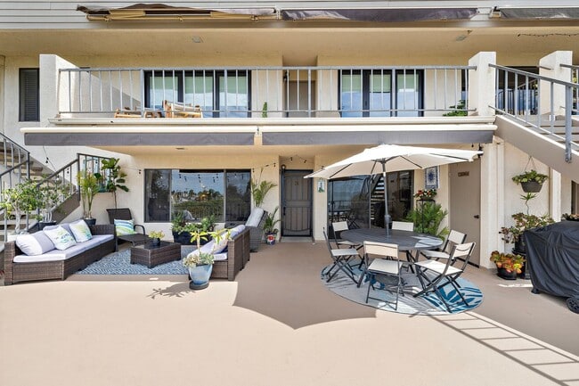 Photo - 320 Encino Ln