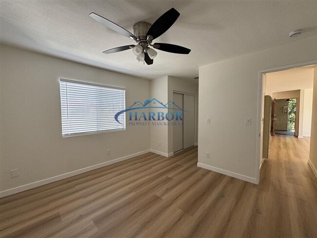 Photo - 961 W 1st St Unit B