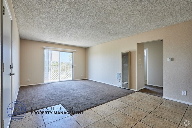 Building Photo - 1636 E 6th St Rental