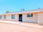 Photo - 4 bed with Dual master bedrooms and Solar ...