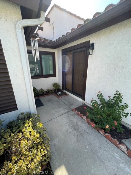 Photo - 2668 Hacienda Dr