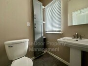 Photo - 1030 Leonard Ave Unit 5