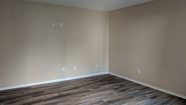Photo - 6333 College Grove Way
