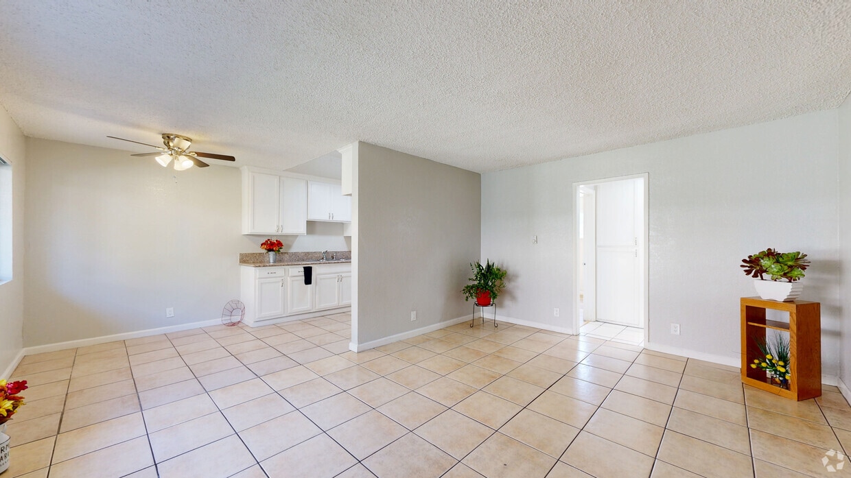 3D Tour - Laurel Village Apartments