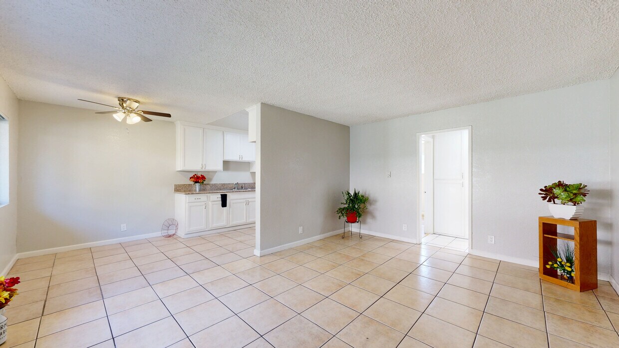 3D Tour - Laurel Village Apartments