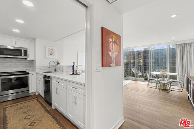 Photo - 2160 Century Park E Unit 910