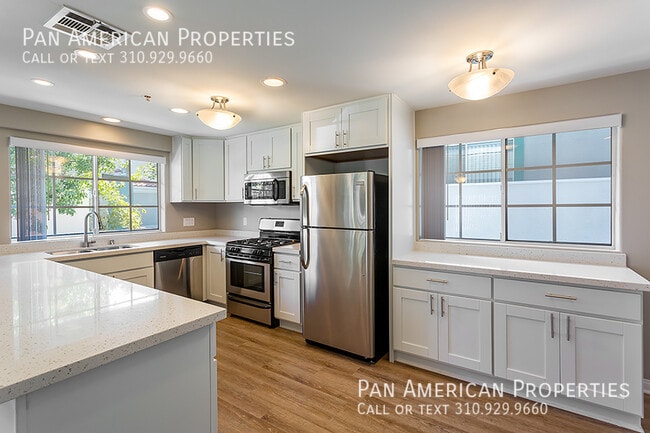 Building Photo - 246 W Stocker St Unit 246 Rental