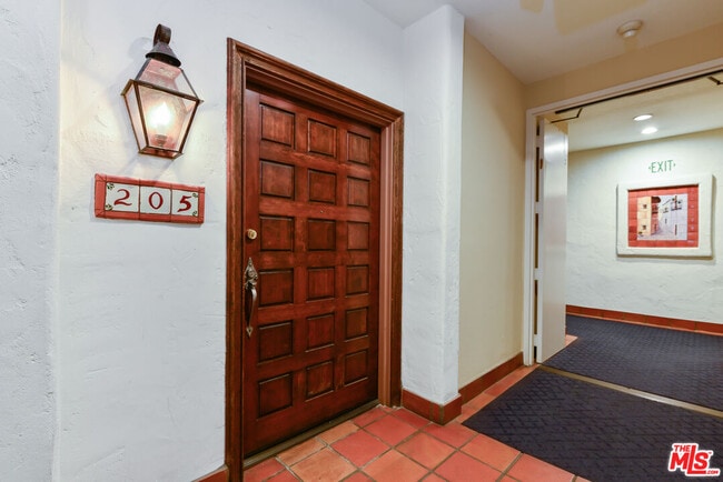 Photo - 11755 Montana Ave Unit 205