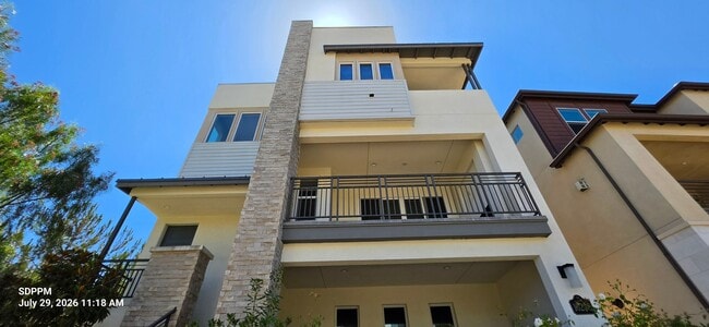 Photo - 4S RANCH/ DEL SUR - SAN DIEGO -  Very Nice 4 Bedroom / 4 Bath House.  AVAILABLE NOW!