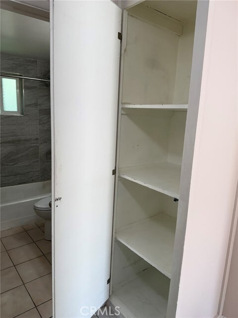 Photo - 124 W Lancaster Blvd