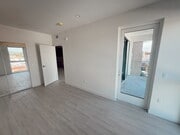 Photo - 13716 Victory Blvd