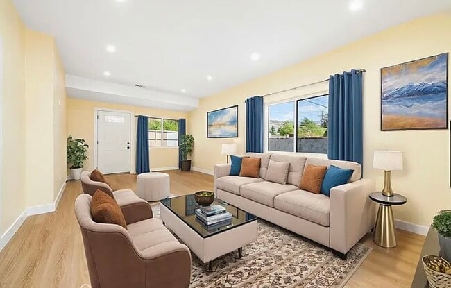 Photo - 10824 Foothill Blvd