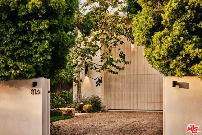 Photo - 23515 Malibu Colony Rd