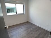 Photo - 14639-14645 Vanowen St