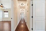 Photo - 4570 Emerson St