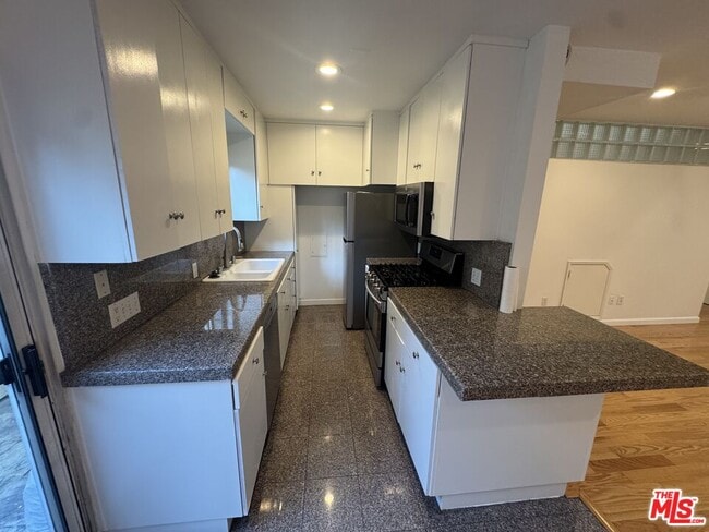 Photo - 2912 11th St Unit 3