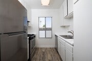 Photo - Four Winds Apartments