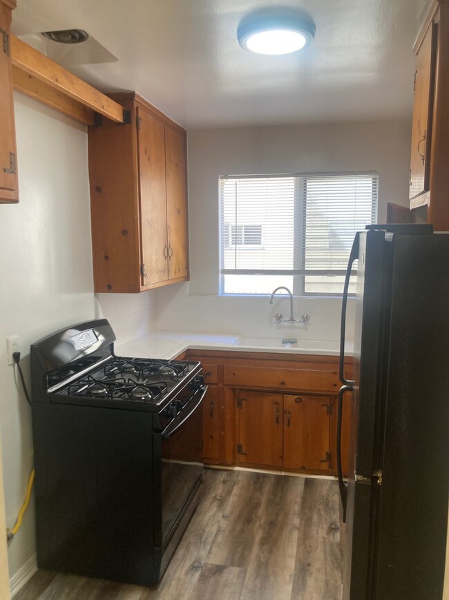 Photo - 1118 S Sherbourne Dr
