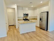 Photo - Newly Built 3 Bed Condo for Rent in Winche... Unit 16106