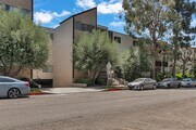 Photo - 6050 Canterbury Dr Townhome