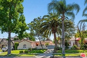 Photo - 1152 S Point View St House
