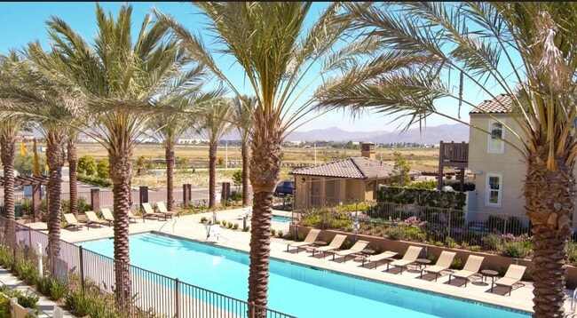 Photo - 1584 Santa Carolina