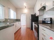 Photo - 336 S Wilton Pl Condo