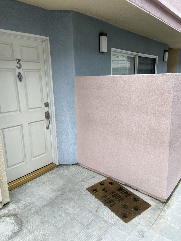 Photo - 10920 Moorpark