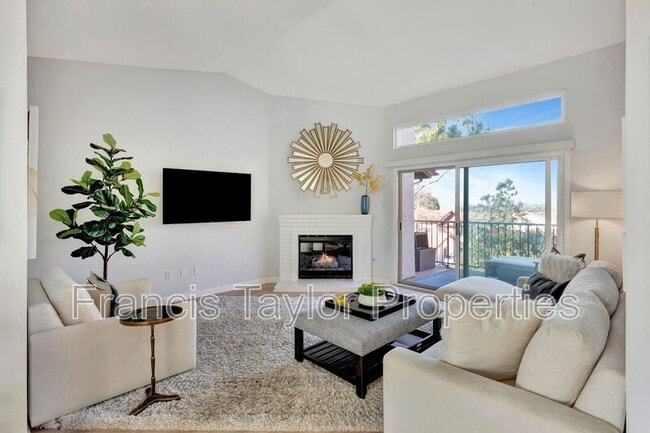 Photo - 2882 Andover Ave