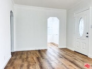 Photo - 604 E Chevy Chase Dr Apartment Unit D