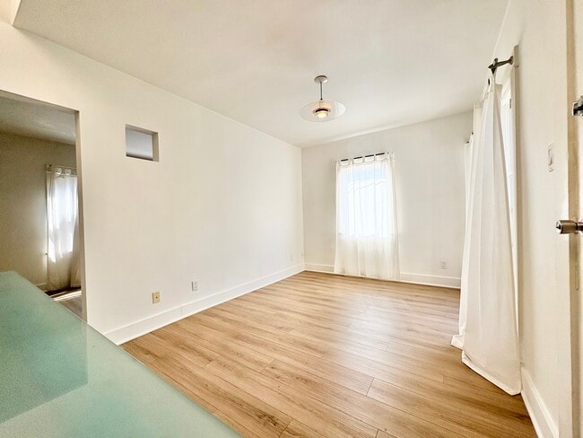 Photo - 2816 Arizona Ave Unit 6