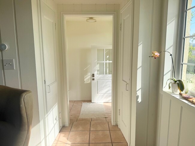 Photo - 2300 Pisani Pl