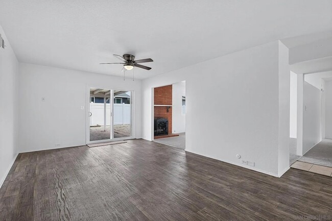 Photo - 1129 Nidrah St
