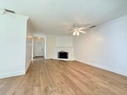 Photo - 4832 Maureen Ln