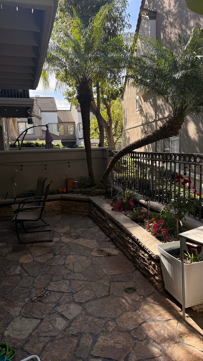 Photo - 26253 Solrio