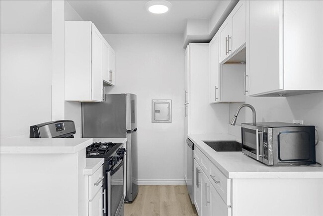 Photo - 12770 Pacific Ave Unit 10