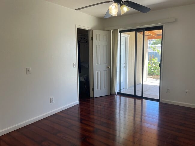 Building Photo - 935 Ramona Ave Rental