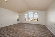 Photo - Spacious 4 Bedroom 3.5 Baths with Views!! House
