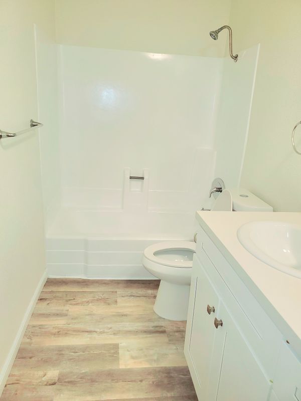 Photo - 9765 Dale Ave