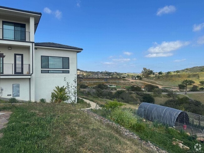 Building Photo - 16402 Rio Vista Rd Rental
