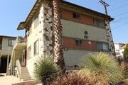 Photo - 3210 Ellsworth St . Your 2 bedrooms Awaits! Apartments