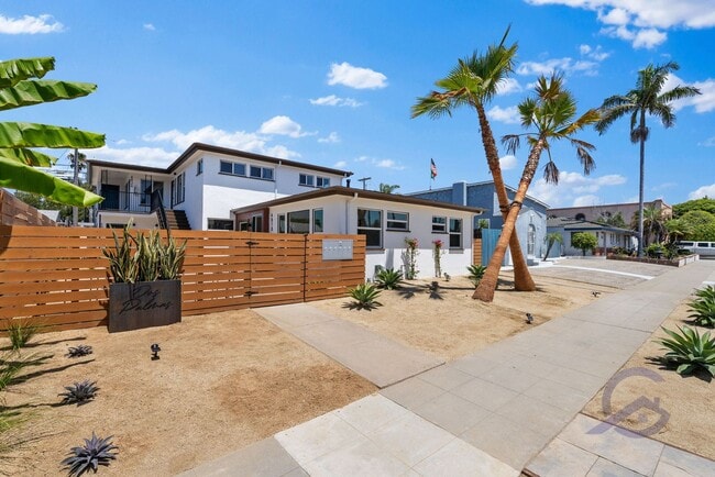 Photo - Completely Renovated Ocean Beach 1 Bed/1 B... Unit 4824.5 Muir Avenue