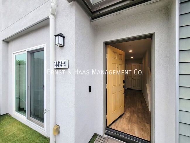 Photo - 14414 Strawberry Ln Unit #4