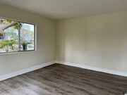 Photo - 11529 Iowa Ave Apartments Unit 11529