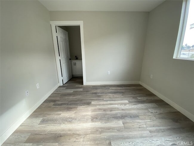 Photo - 1033 N Cummings St