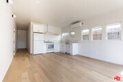 Photo - 3611 Bellevue Ave Condo