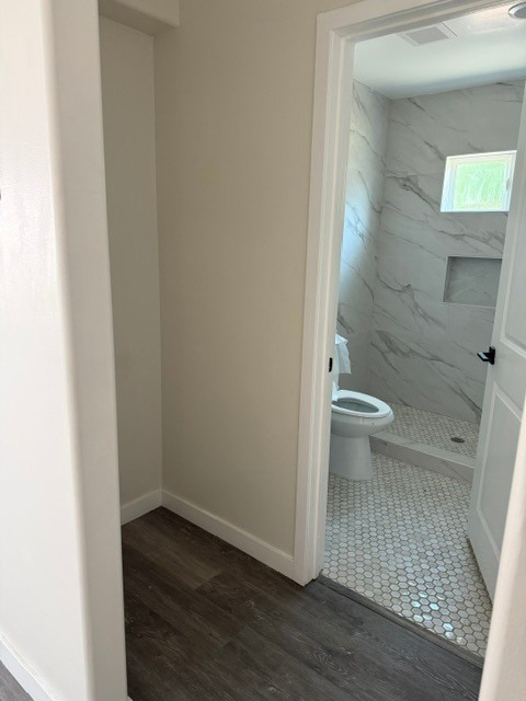 Photo - 9031 Irwingrove Dr Unit A