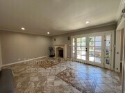 Photo - 15358 Leadwell St